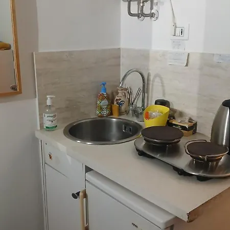 Appartement Sole House Loreto Milaan